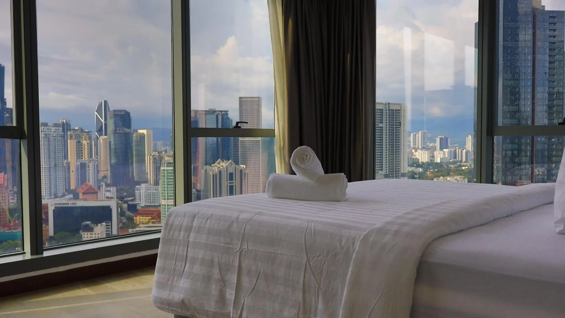 Apartment Core Residence Trx By Majestic Suites Kuala Lumpur Malaysia